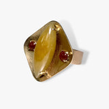 14k Yellow Gold Cabochon Cut Honey Jade and Ruby Vintage Ring Side View